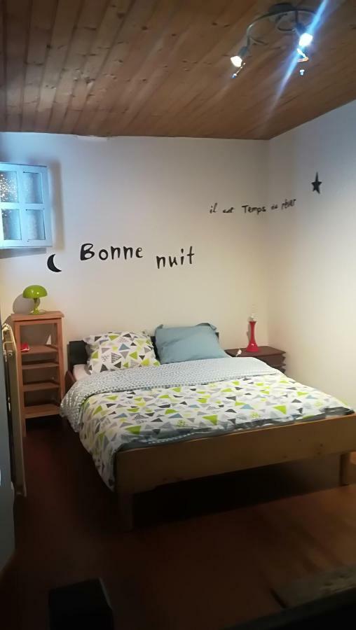Gite De Lolotte Et Gege Audeux Екстериор снимка